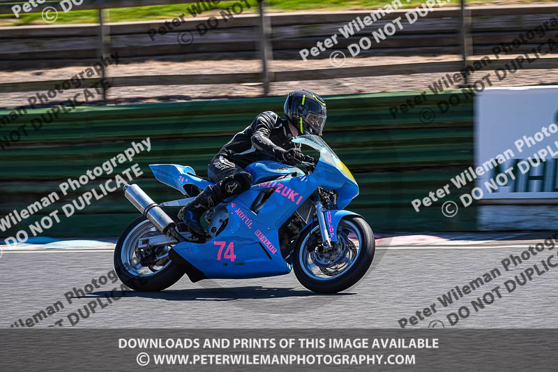 enduro digital images;event digital images;eventdigitalimages;mallory park;mallory park photographs;mallory park trackday;mallory park trackday photographs;no limits trackdays;peter wileman photography;racing digital images;trackday digital images;trackday photos